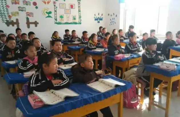 体现在讲堂教育的精准化