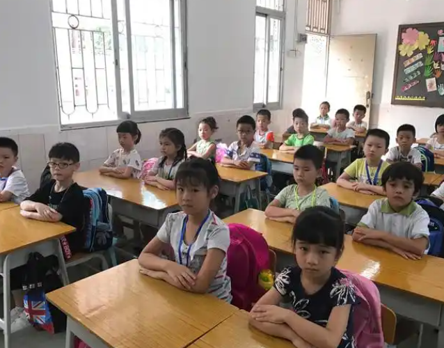 同学们接纳自我学会沟通