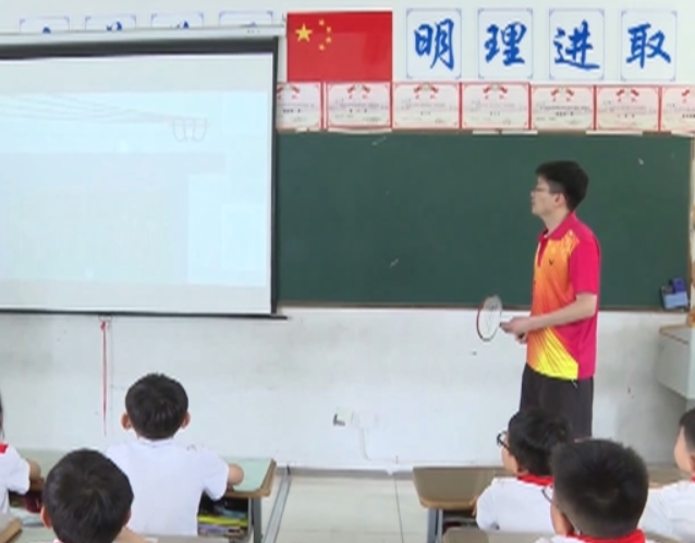 校园还把防溺水安全教育