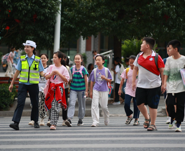 卡通图示生动形式协助小