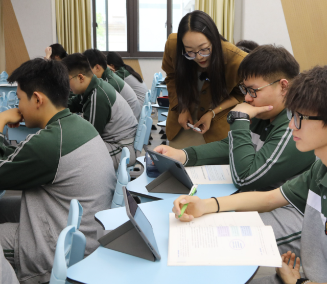 课例凸显了学术深度与策
